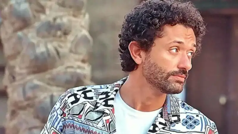 الفنان المصري كريم محمود عبد العزيز