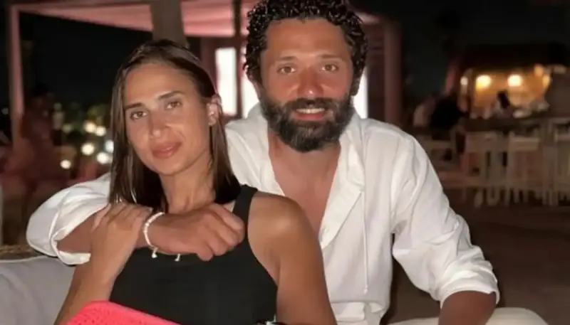 آن رفاعي زوجة كريم عبد العزيز