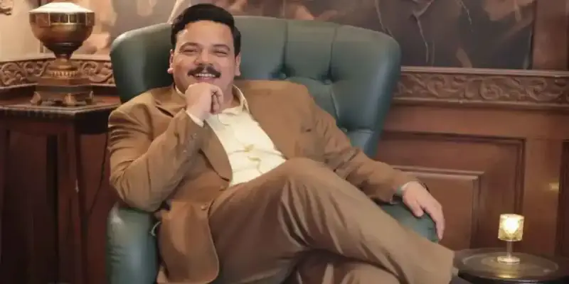 الفنان المصري مصطفى غريب