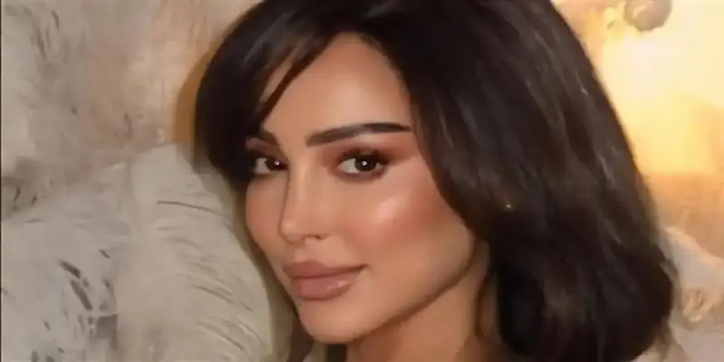 الفنانة المغربية بسمة بوسيل