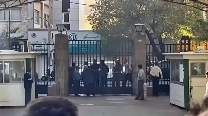 هجوم إرهابي يستهدف القضاء الإيراني في قلب زاهدان