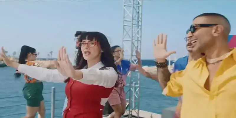الفنانة المصرية دنيا سمير غانم والفنان المصري أحمد سعد
