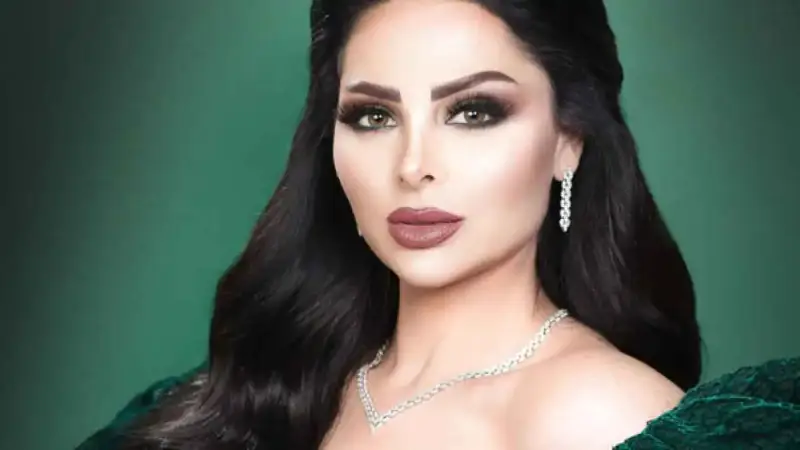 المغنية الأردنية ديانا كرزون