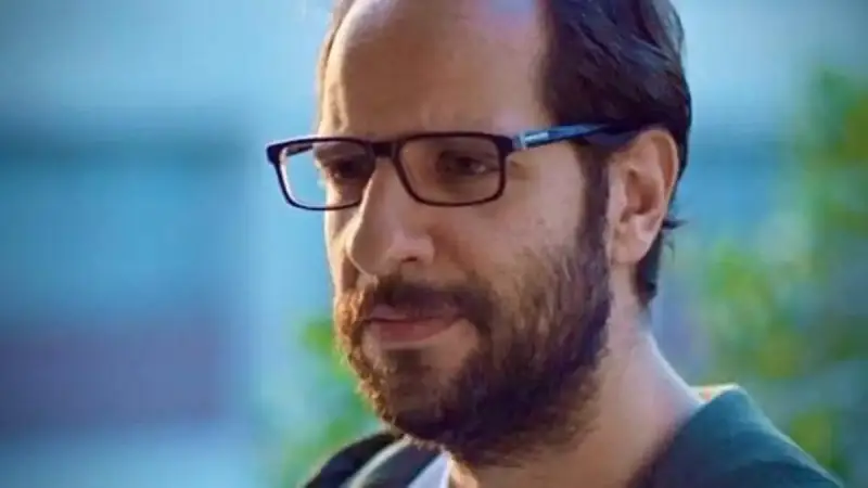 الفنان أحمد أمين