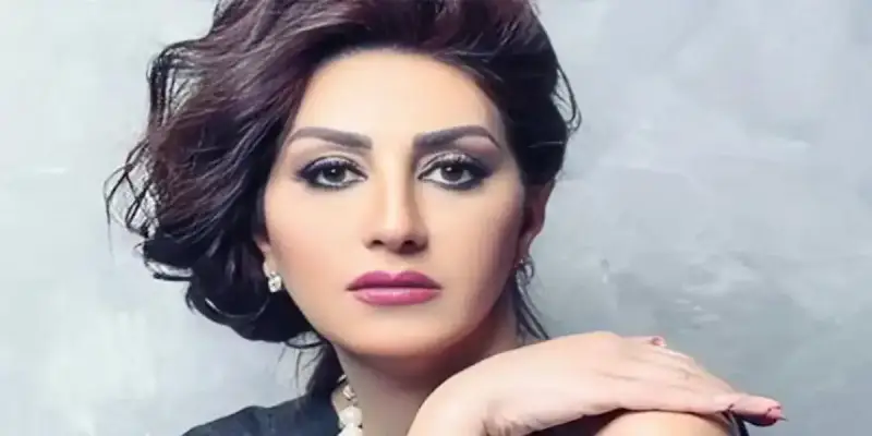 الفنانة المصرية وفاء عامر