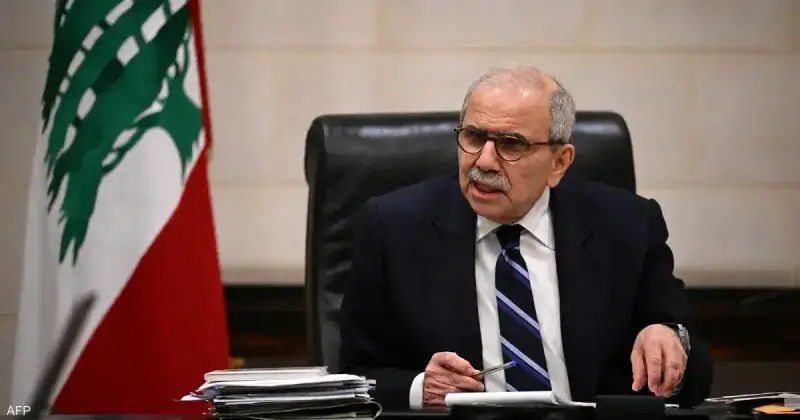 نواف سلام
