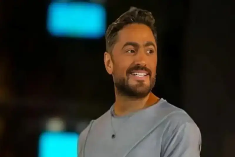 الفنان تامر حسني