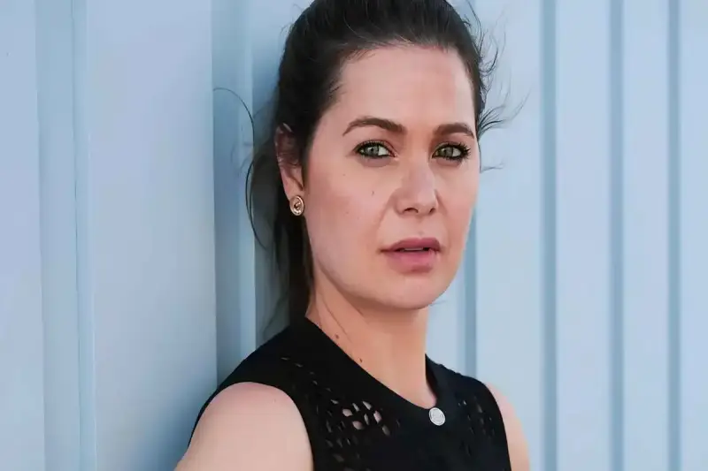 الفنانة المصرية يسرا اللوزي