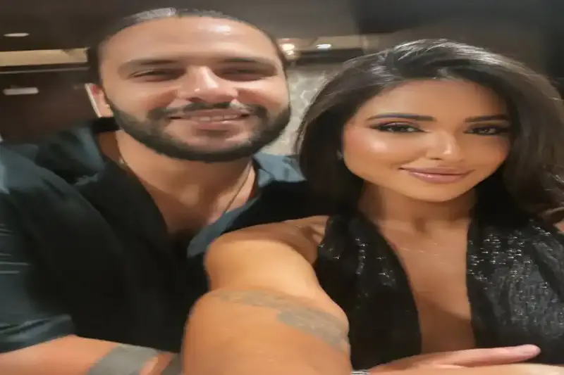 آيه سماحة وزوجها محمد السباعي