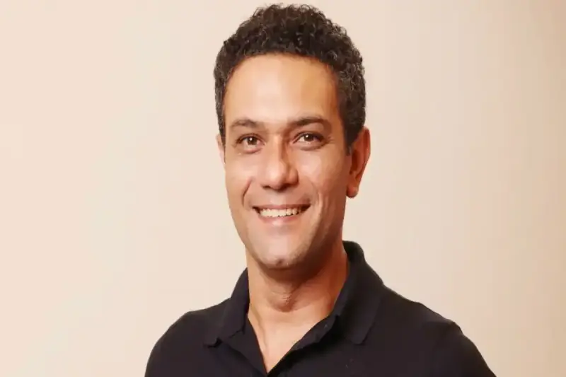 الفنان آسر ياسين