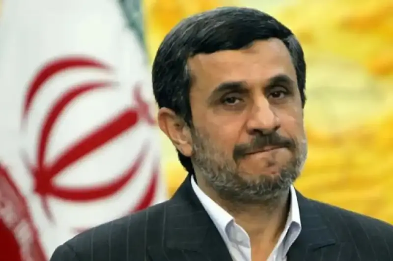 الرئيس الإيراني الأسبق محمود أحمدي نجاد