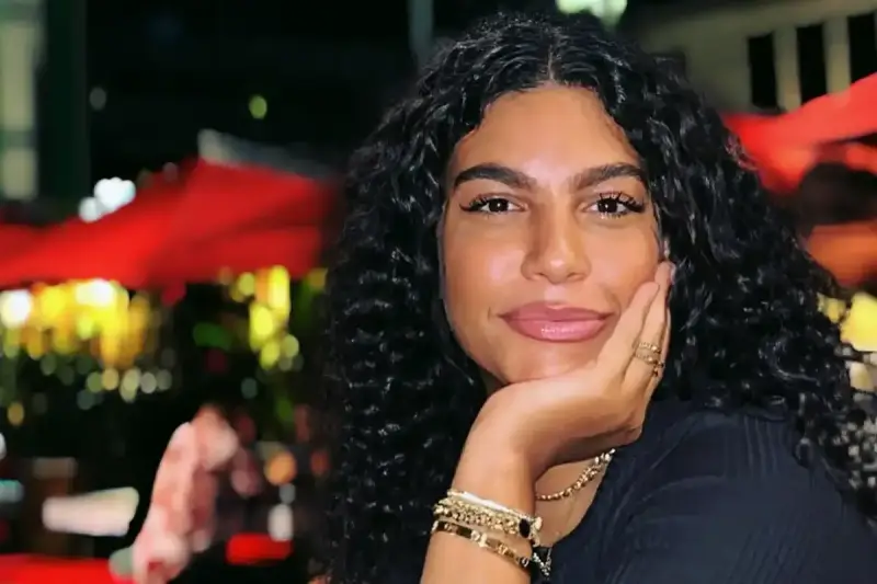 دنيا سامي