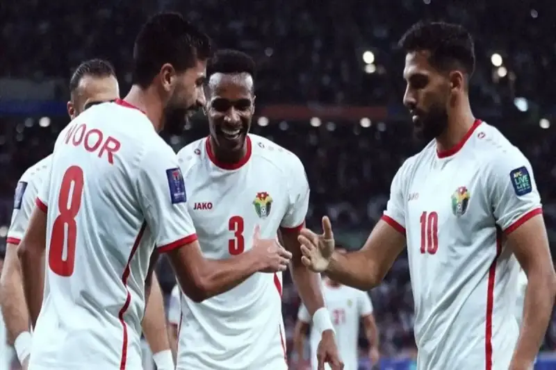 التشكيل الرسمي لمباراة الأردن والجزائر