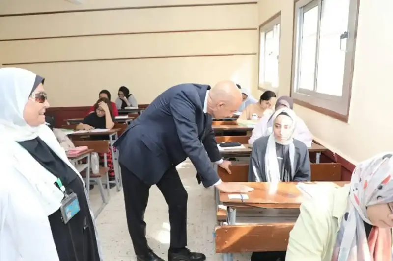 امتحان وإجابة الكيمياء تالته ثانوي 2026 في مصر