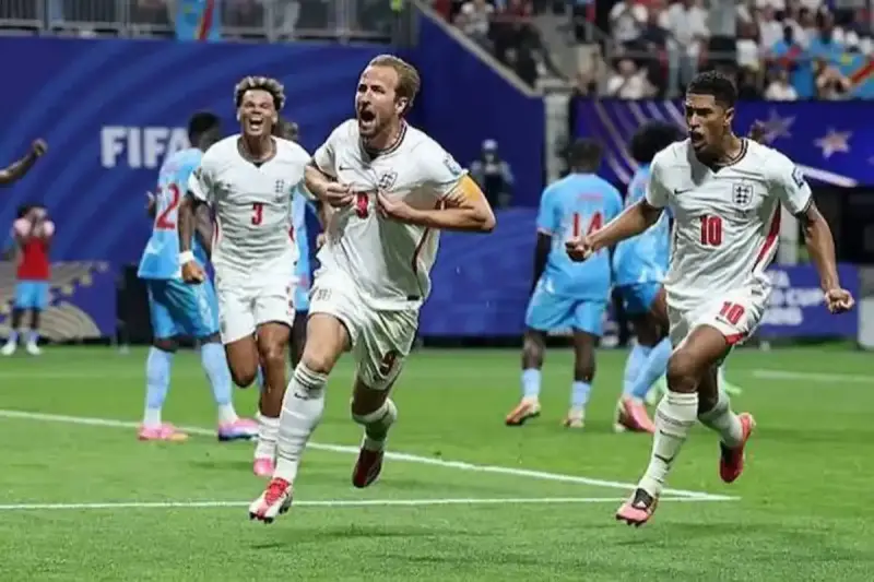 المكسيك وإنجلترا