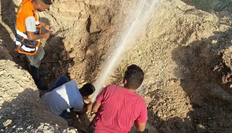 وصلات غير شرعية لسرقة المياه