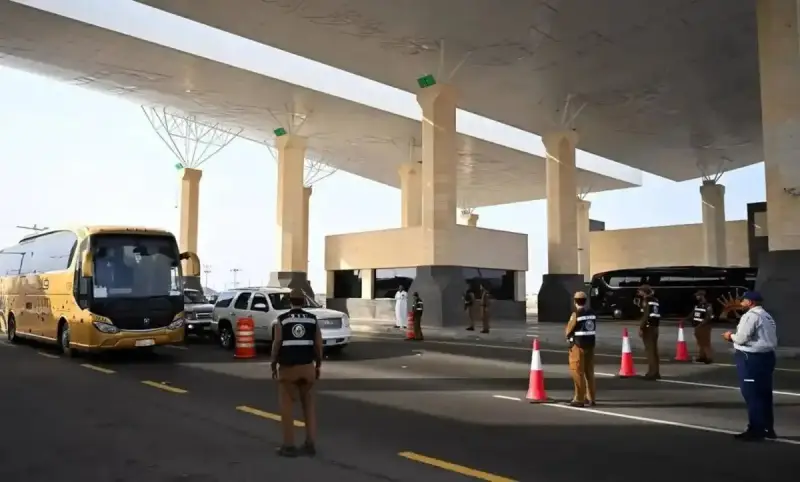 عناصر من وزارة الداخلية السعودية