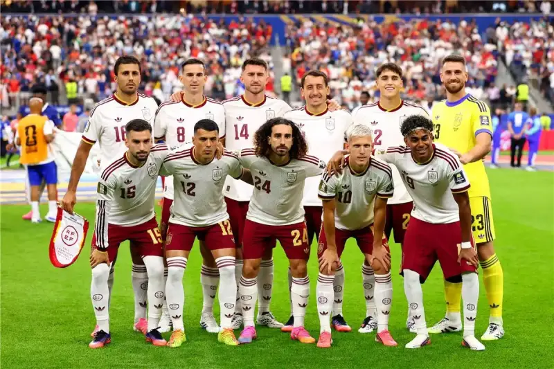 كم عدد بطولات منتخب إسبانيا طوال تاريخه؟