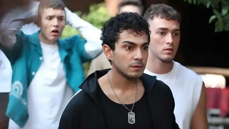 مسلسل "إسطنبول رأسًا على عقب"
