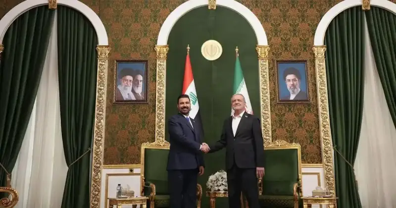 الرئيس الإيراني مسعود بزشكيان، ورئيس الوزراء العراقي علي الزيدي