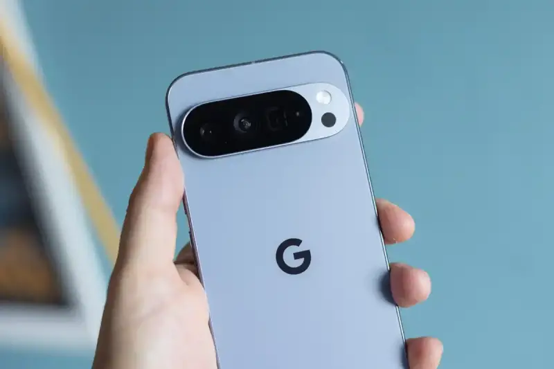 Pixel 11