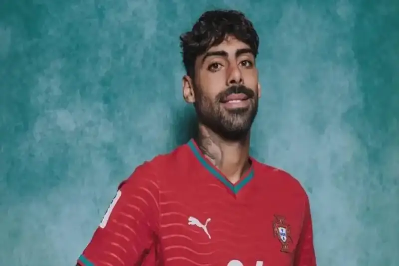 سامو كوستا