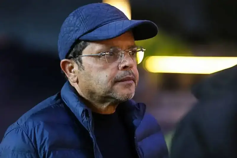 ​كواليس المرض وتفاصيل سبب وفاة شقيق محمد هنيدي