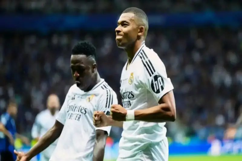 ديبورتيفو لاكورونيا ضد ريال مدريد