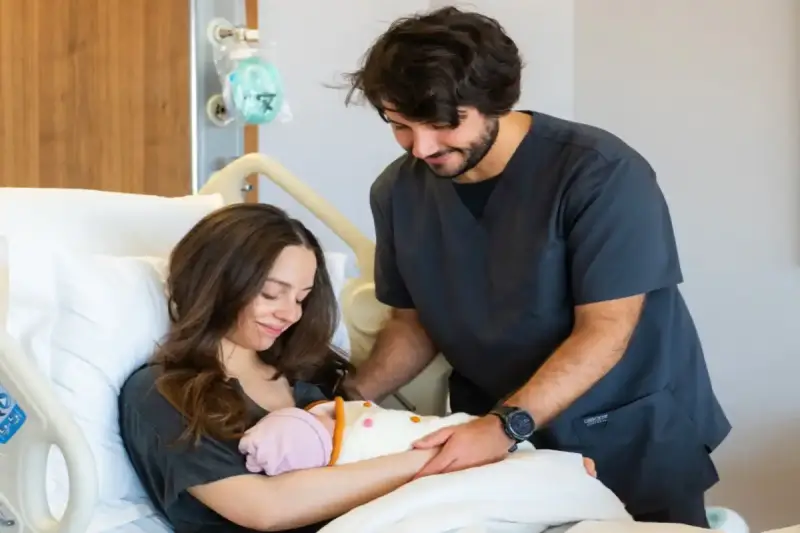 الأميرة إيمان بنت عبدالله الثاني وزوجها جميل ألكساندر ترميوتس
