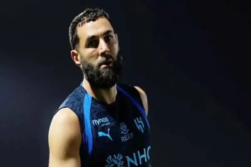 كريم بنزيما