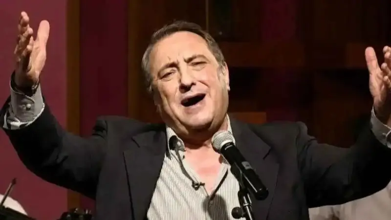 من هو فؤاد حجازي