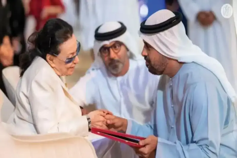 تكريم نجاة الصغيرة في معرض أبوظبي الدولي للكتاب 2026