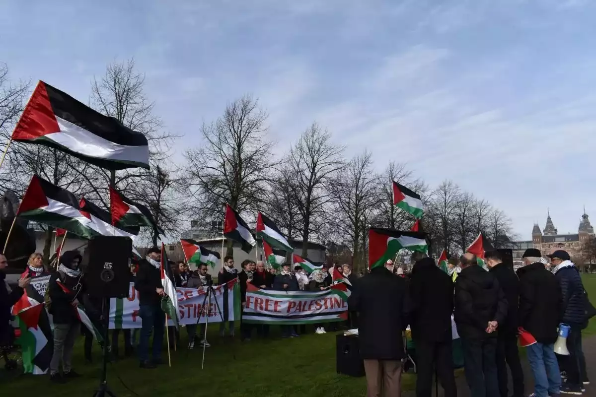فلسطين