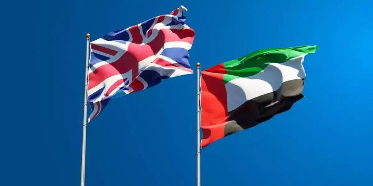 بريطانيا والامارات