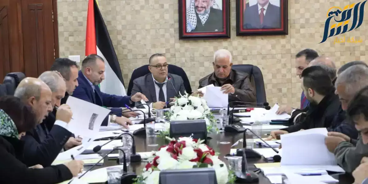 الأردن وفلسطين تبحثان سبل تعزيز التعاون  الثنائي بين البلدين