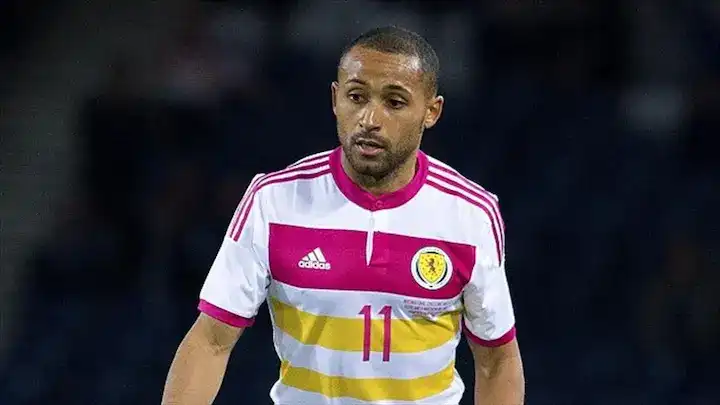 اللاعب إيكيتشي أنيا
