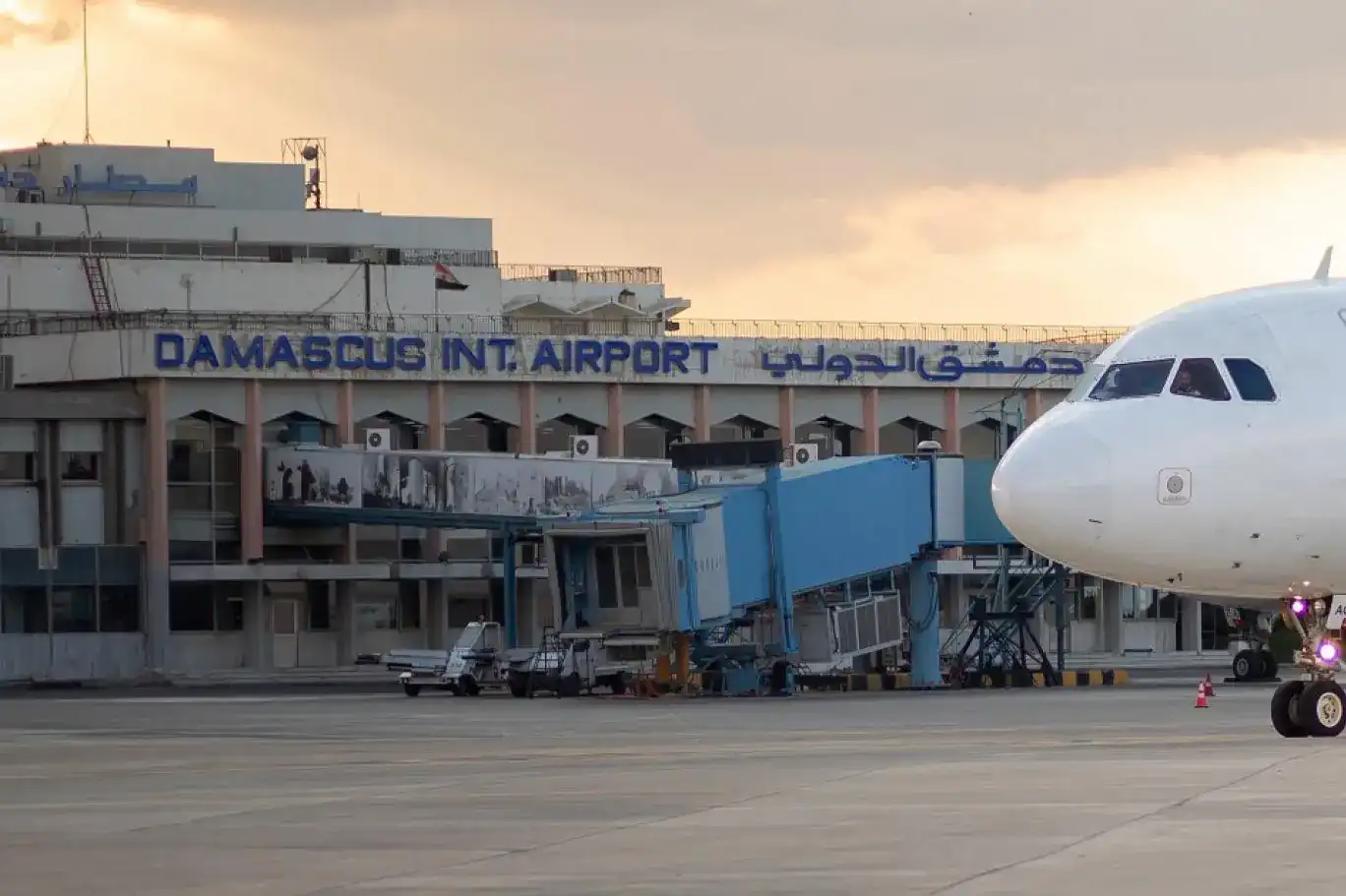 مطار دمشق الدولي