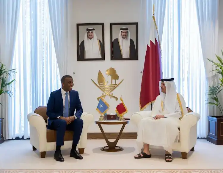 جانب من اللقاء بين الطرفين