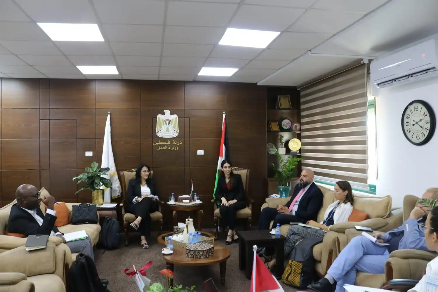 العمل والأونروا