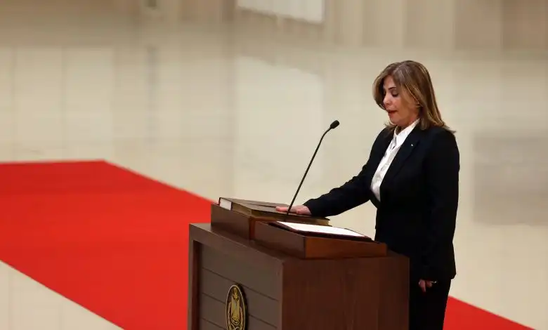 منى الخليلي وزيرة شؤون المرأة في فلسطين