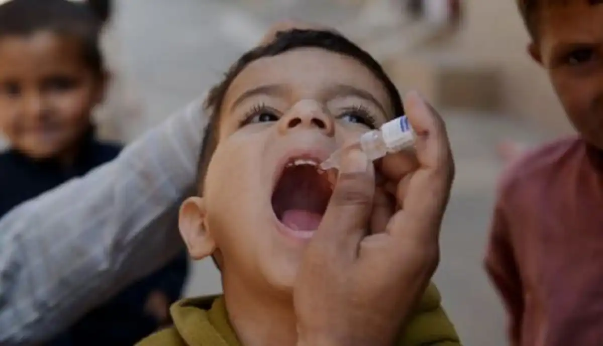 حملة التطعيم ضد شلل الأطفال