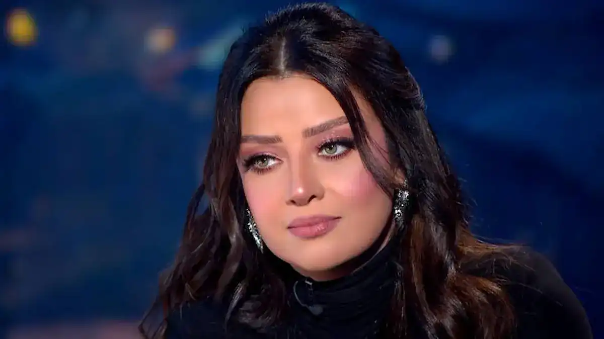 شبيهة رضوى الشربيني