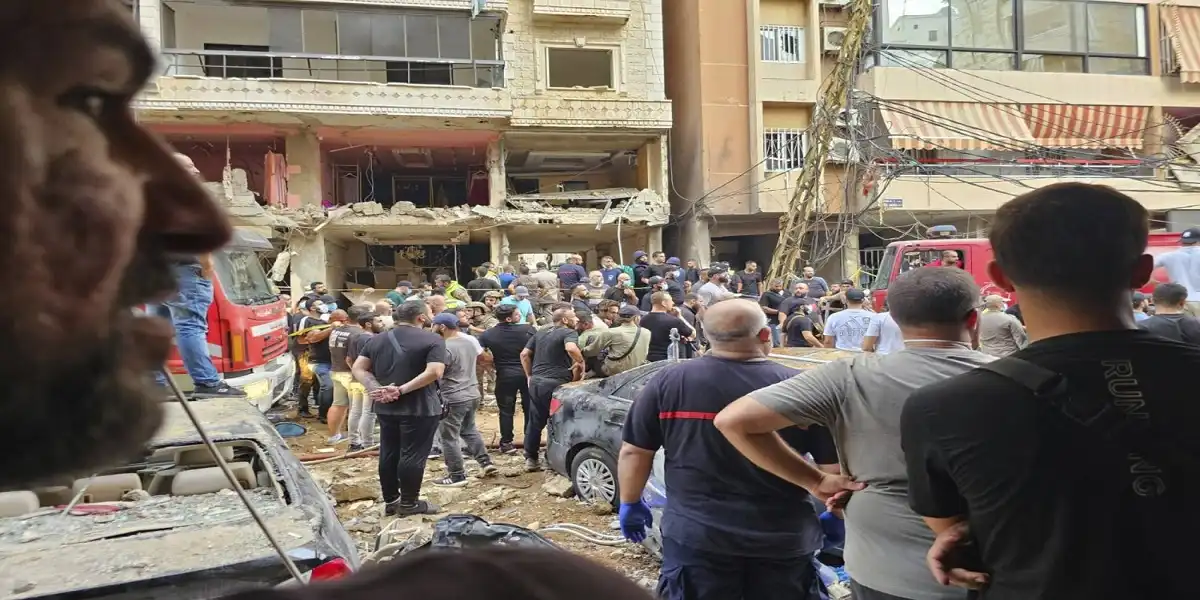 آثار الغارة الإسرائيلية على الضاحية الجنوبية