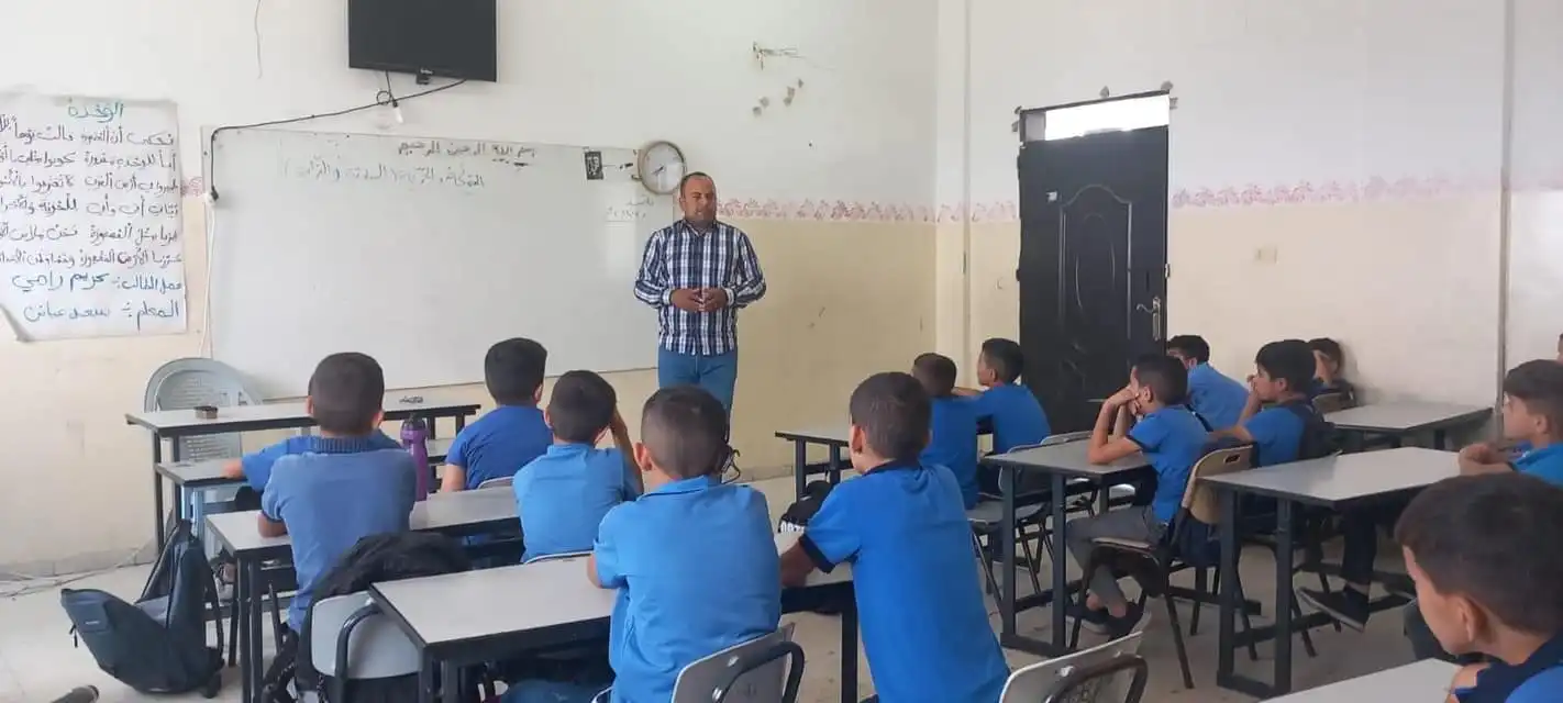 محاضرات في مدارس سلفيت
