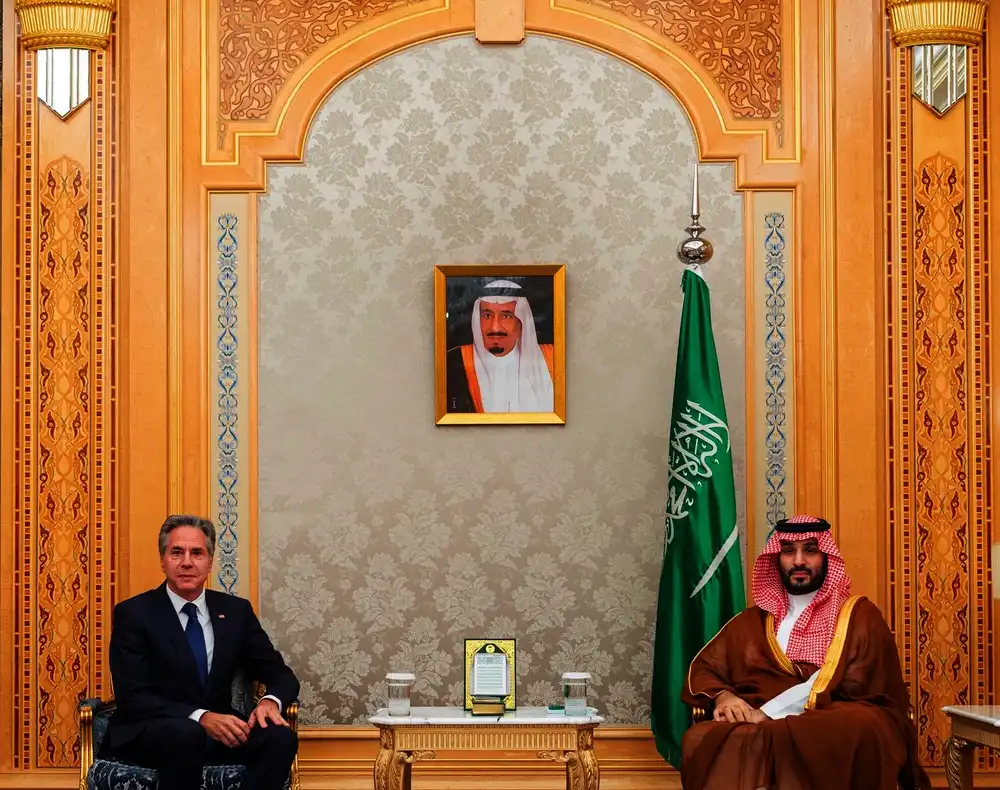 جانب من اللقاء بين الطرفين
