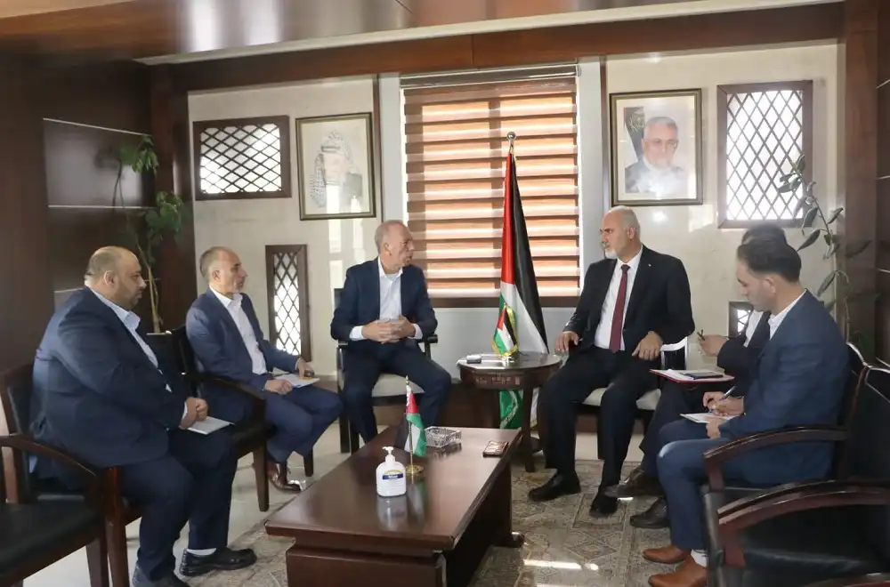 وزير الزراعة الفلسطيني