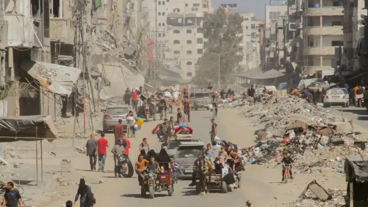 نازحين فلسطينيين في غزة