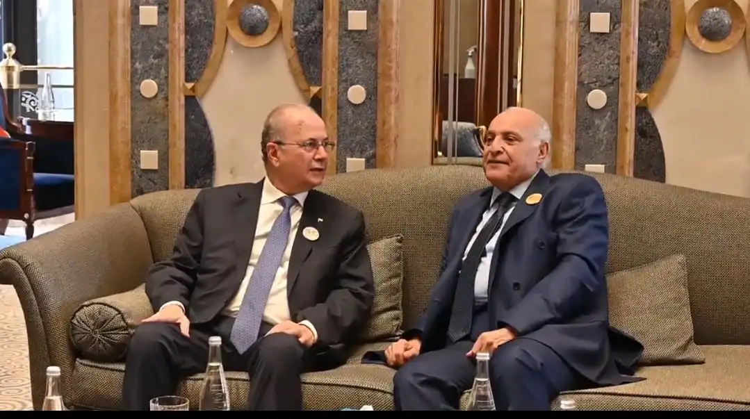 رئيس الوزراء الفلسطيني مع وزير خارجية الجزائر