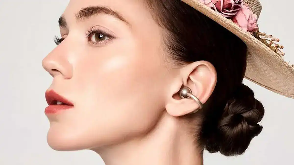 مواصفات سماعات FreeClip Rose Gold