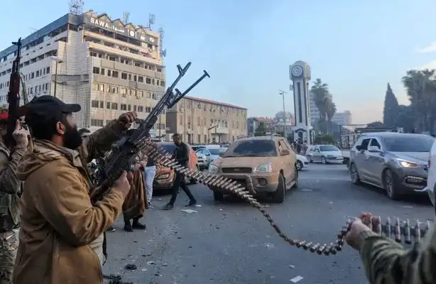 عناصر من هيئة تحرير الشام